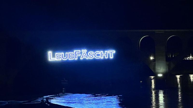 leuchtschrift ueber reuss leuchtschrift ueber reuss